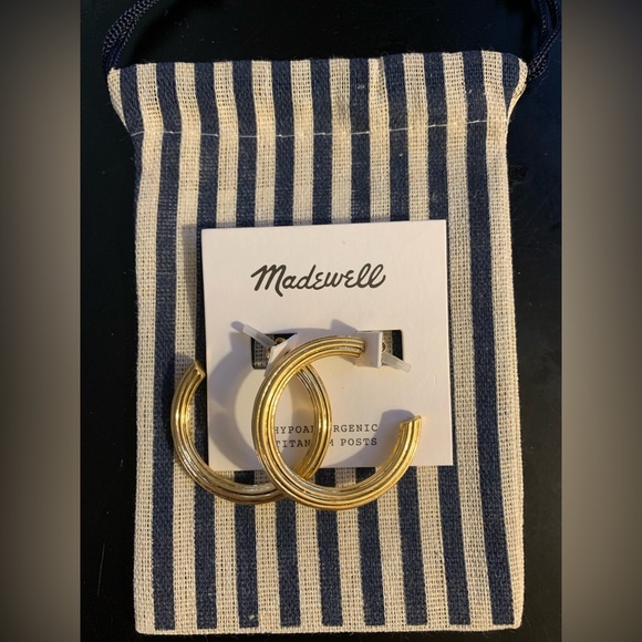[NWT] Madewell gold Hoop Earrings - Picture 2 of 4